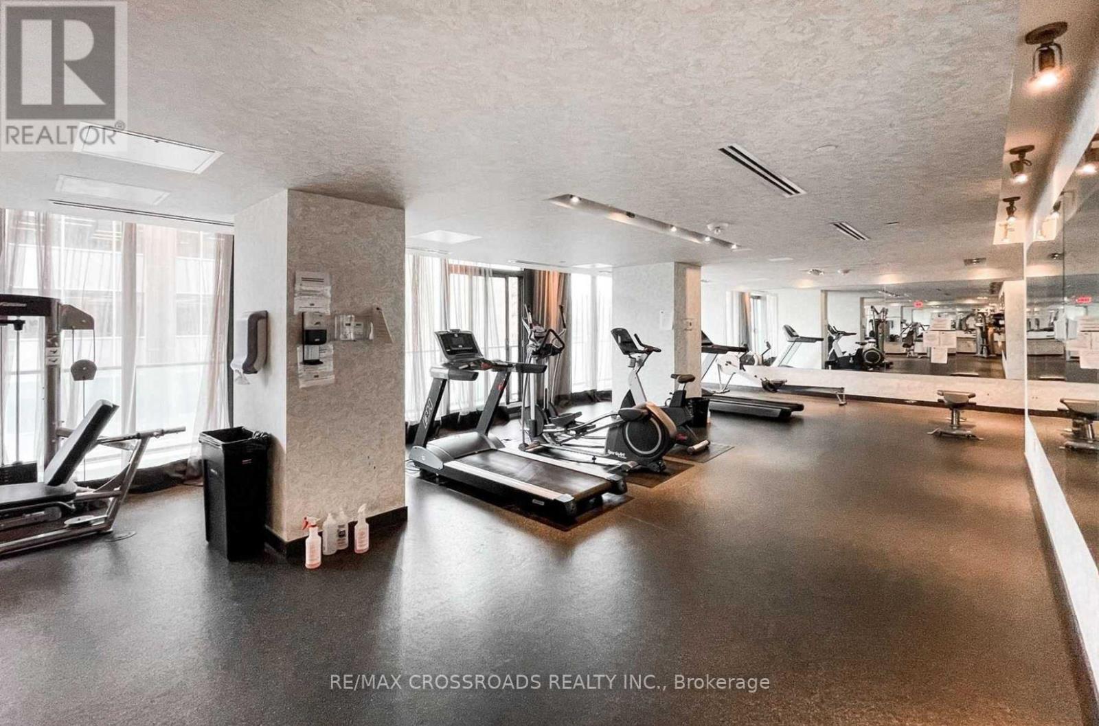 3803 - 426 University Avenue, Toronto, Ontario M5G 1S9 - Photo 18 - C13583596