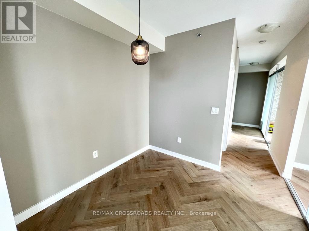 3803 - 426 University Avenue, Toronto, Ontario M5G 1S9 - Photo 4 - C13583596
