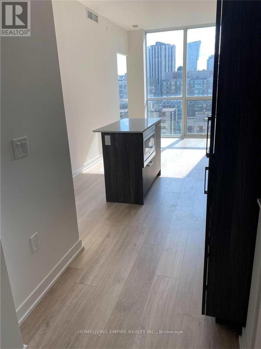 1504 - 1 Yorkville Avenue, Toronto, Ontario  M4W 1L1 - Photo 4 - C13583690