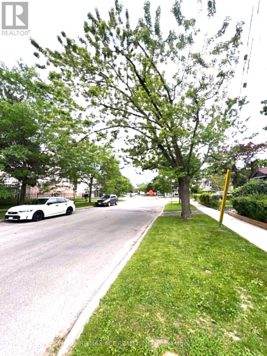 Bsmt - 38 Celeste Drive, Toronto, Ontario  M1E 2V1 - Photo 10 - E13583422