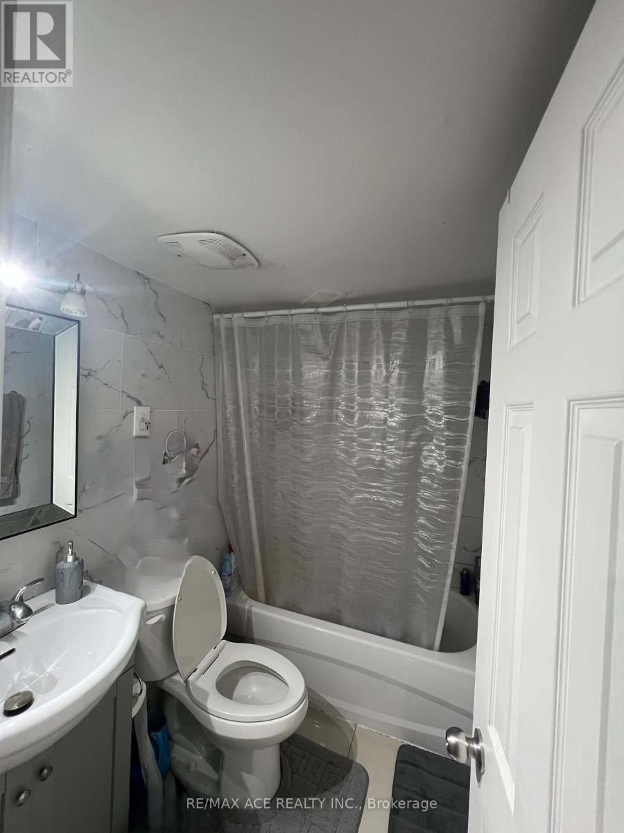 Bsmt - 38 Celeste Drive, Toronto, Ontario  M1E 2V1 - Photo 8 - E13583422