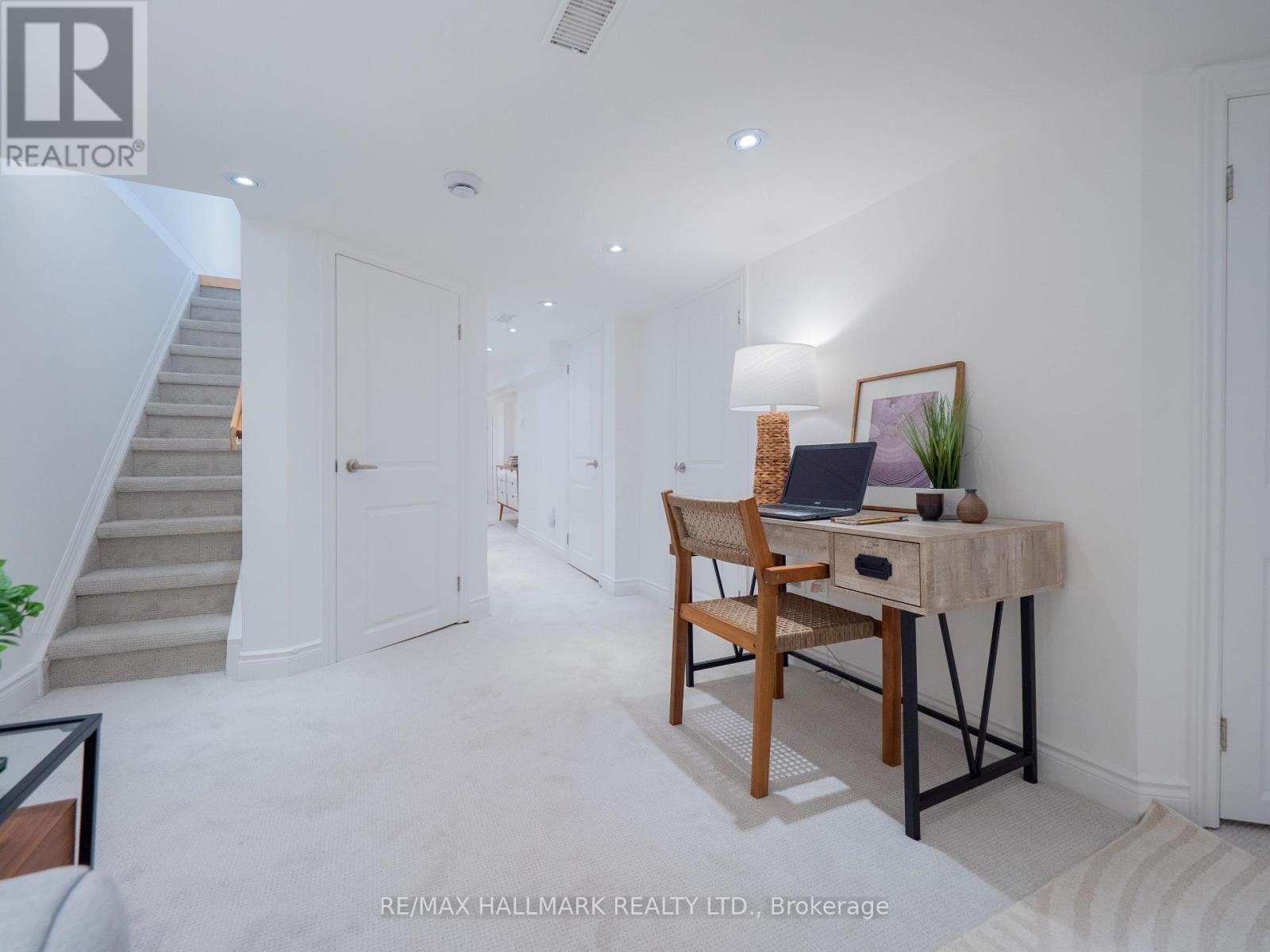 65 Hampton Avenue, Toronto, Ontario  M4K 2Y7 - Photo 40 - E13583458