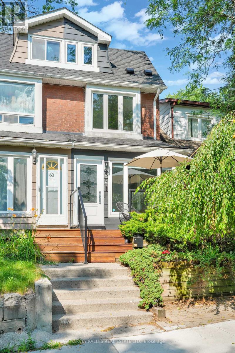 62 Golfview Avenue, Toronto, Ontario  M4E 2K2 - Photo 1 - E13583466