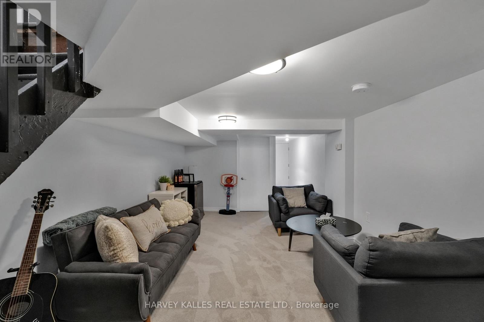 62 Golfview Avenue, Toronto, Ontario  M4E 2K2 - Photo 33 - E13583466