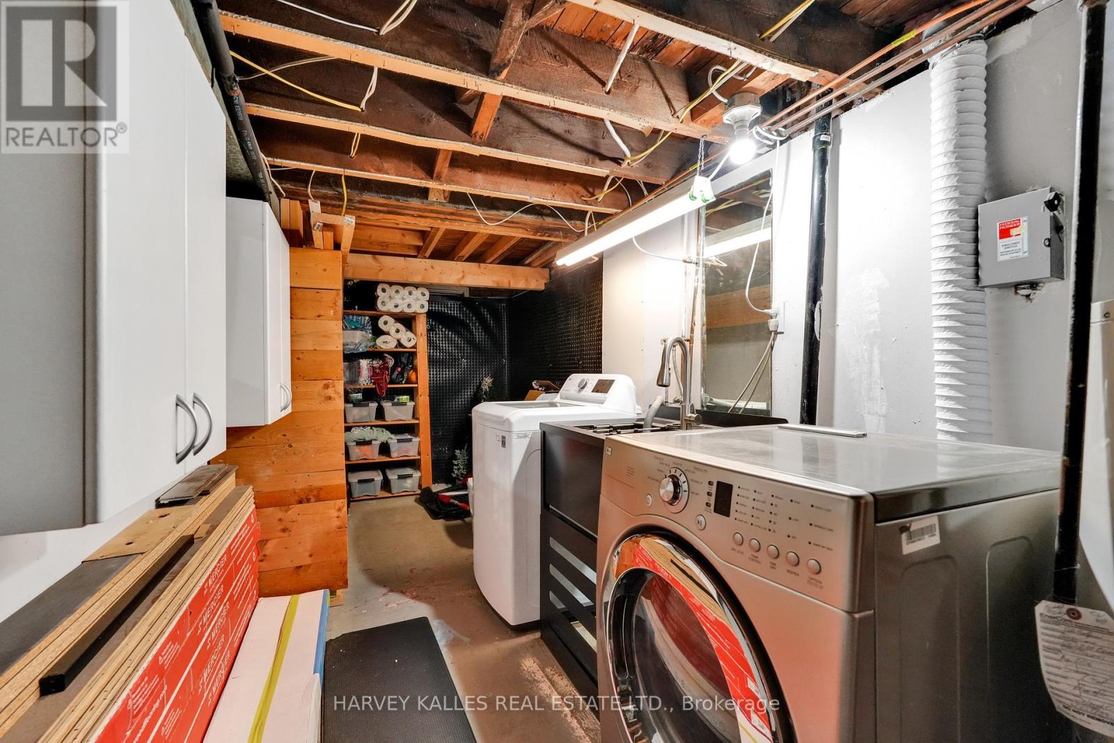 62 Golfview Avenue, Toronto, Ontario  M4E 2K2 - Photo 36 - E13583466