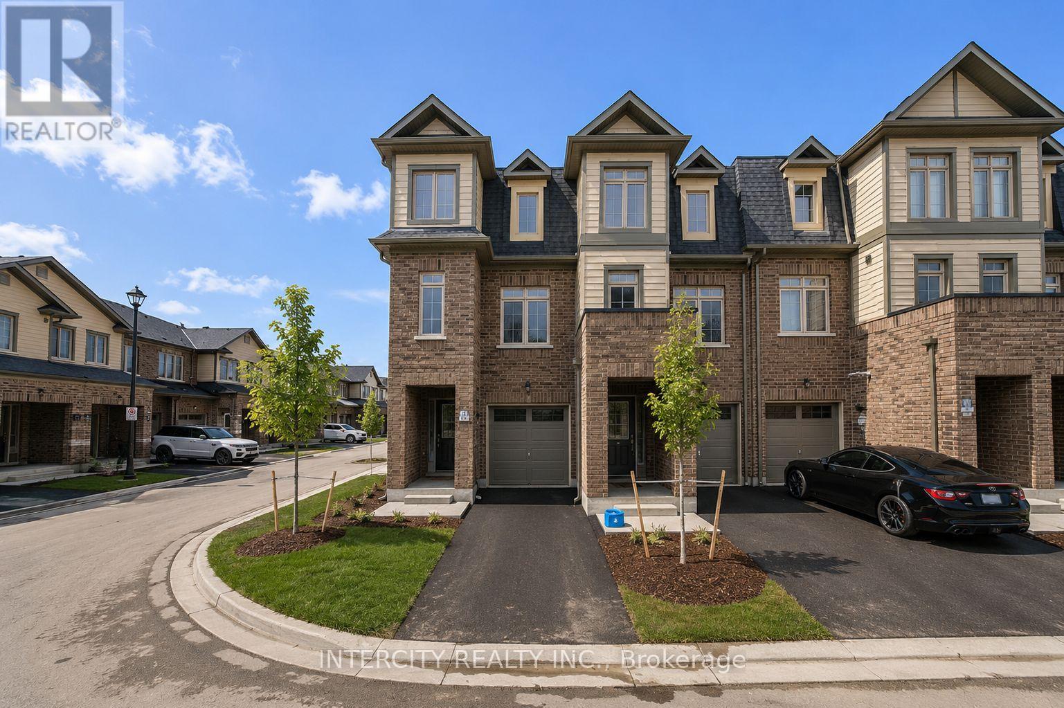 19 Senay Circle, Clarington, Ontario  L1E 0H8 - Photo 1 - E13583514