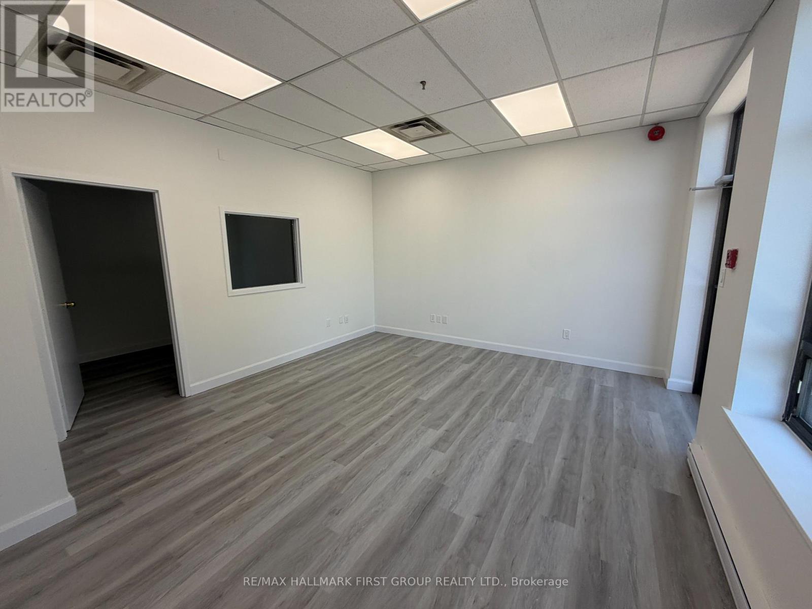#7&8 - 400 Monarch Avenue, Ajax, Ontario  L1S 3W6 - Photo 4 - E13583626