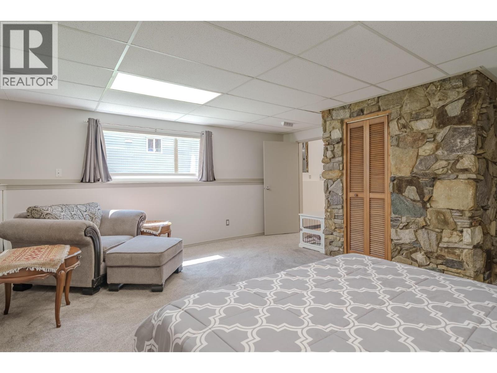 5406 Park Drive, 103 Mile House, British Columbia  V0K 2E1 - Photo 27 - R3147807