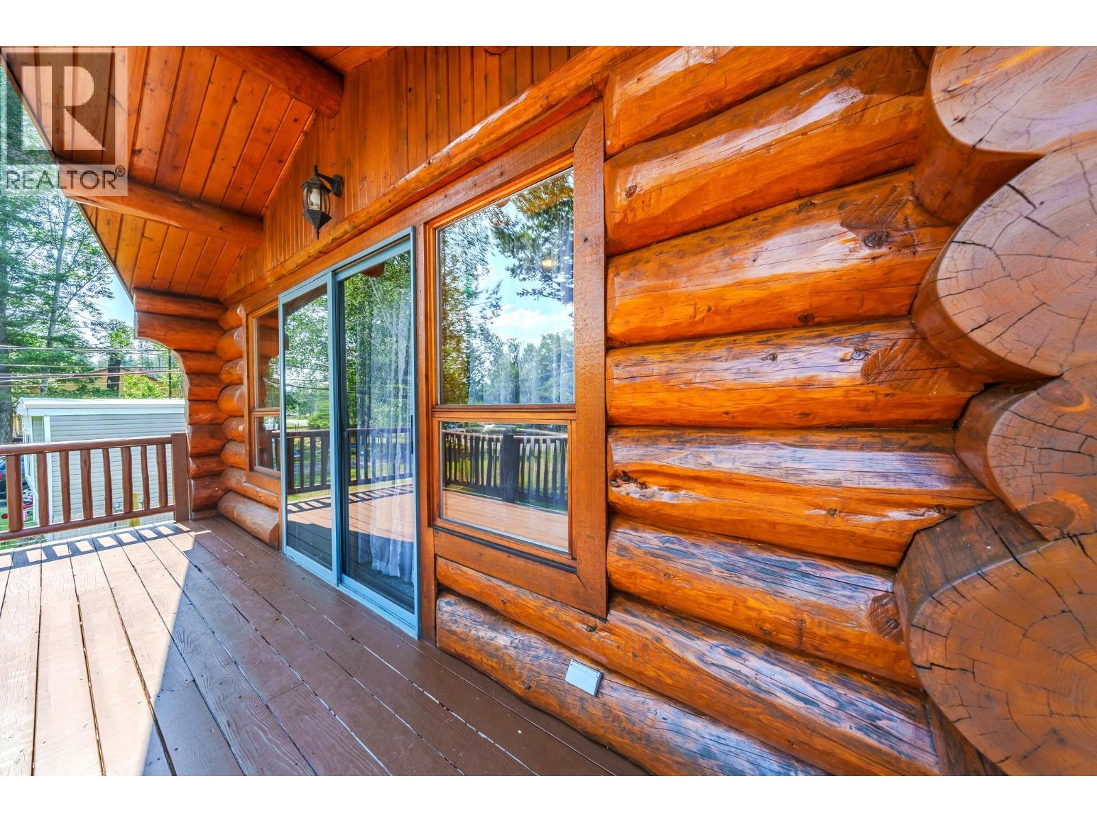 5406 Park Drive, 103 Mile House, British Columbia  V0K 2E1 - Photo 34 - R3147807