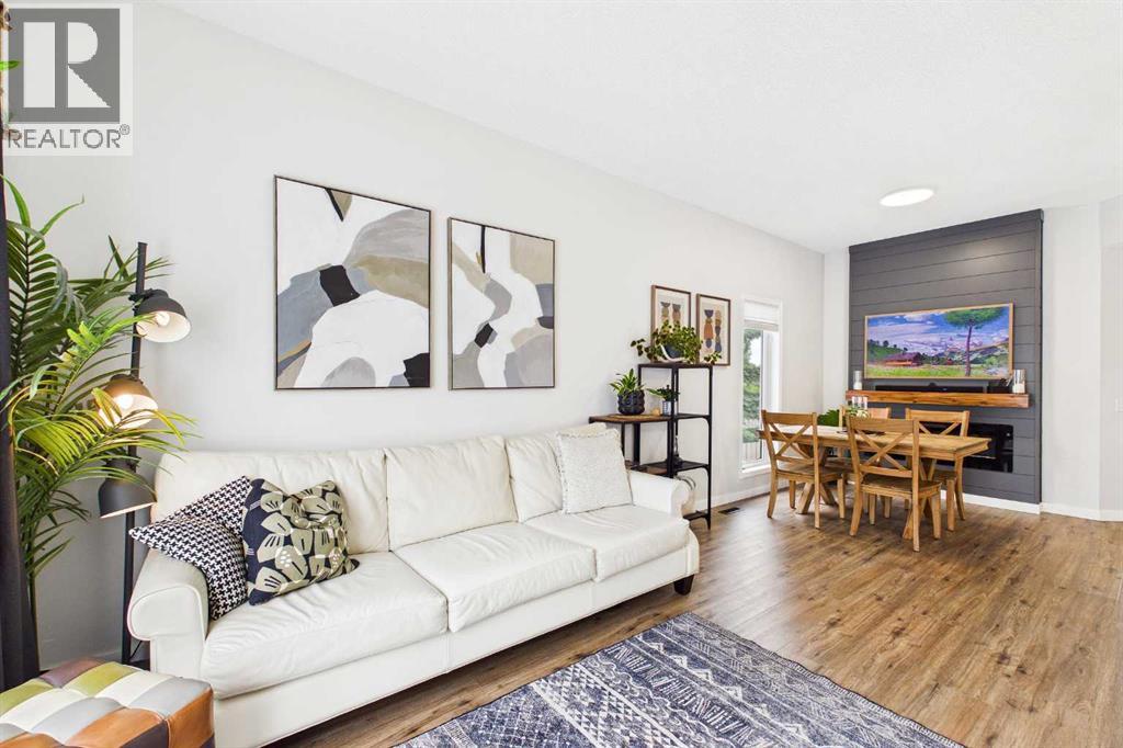 58 Hidden Crescent Nw, Calgary, Alberta  T3A 5L4 - Photo 7 - A2326842