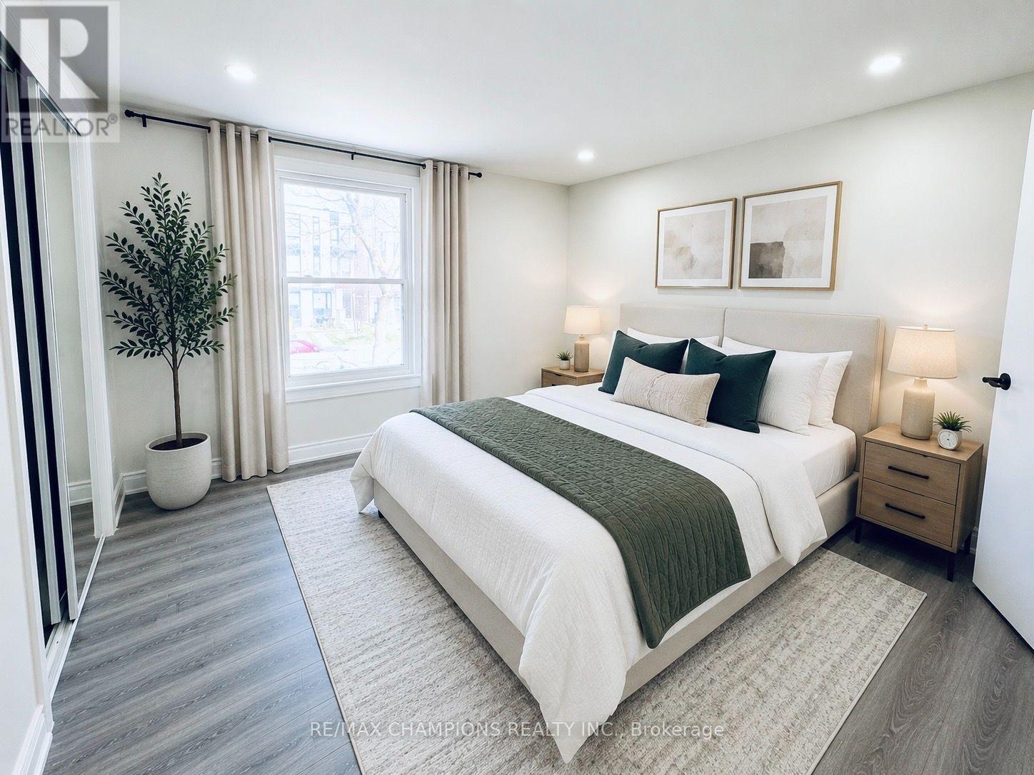 2nd Flr - 196 Caledonia Road, Toronto, Ontario  M6E 4S7 - Photo 4 - W13583374
