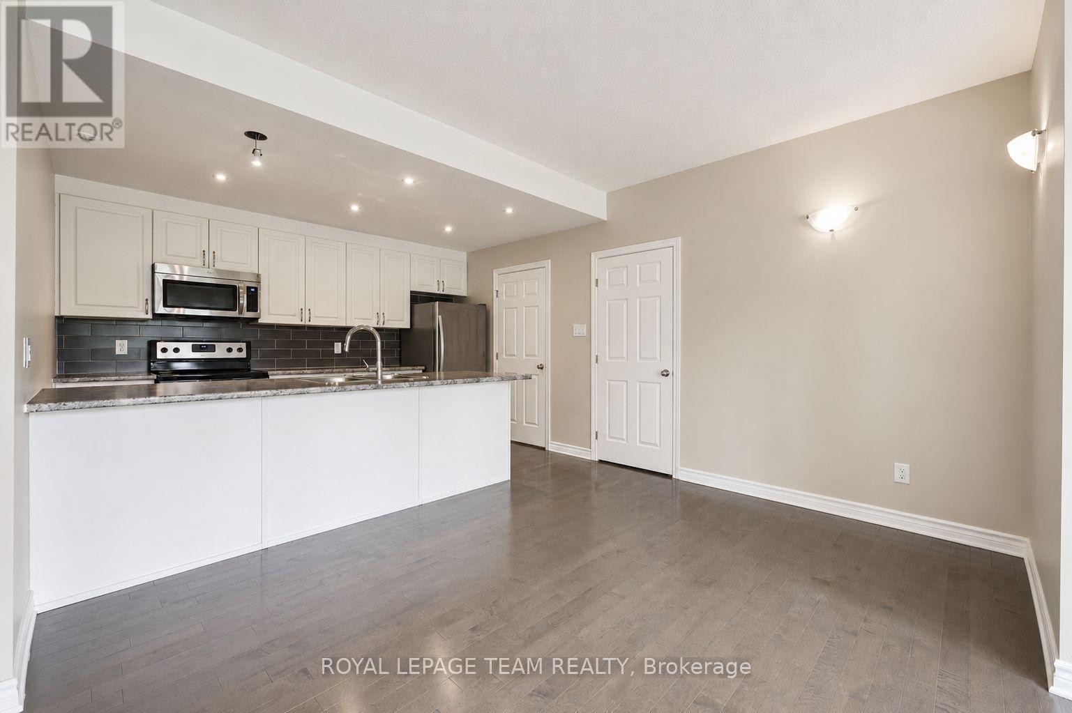 I - 366 Wood Acres Grove, Ottawa, Ontario  K1T 0M7 - Photo 10 - X13536622