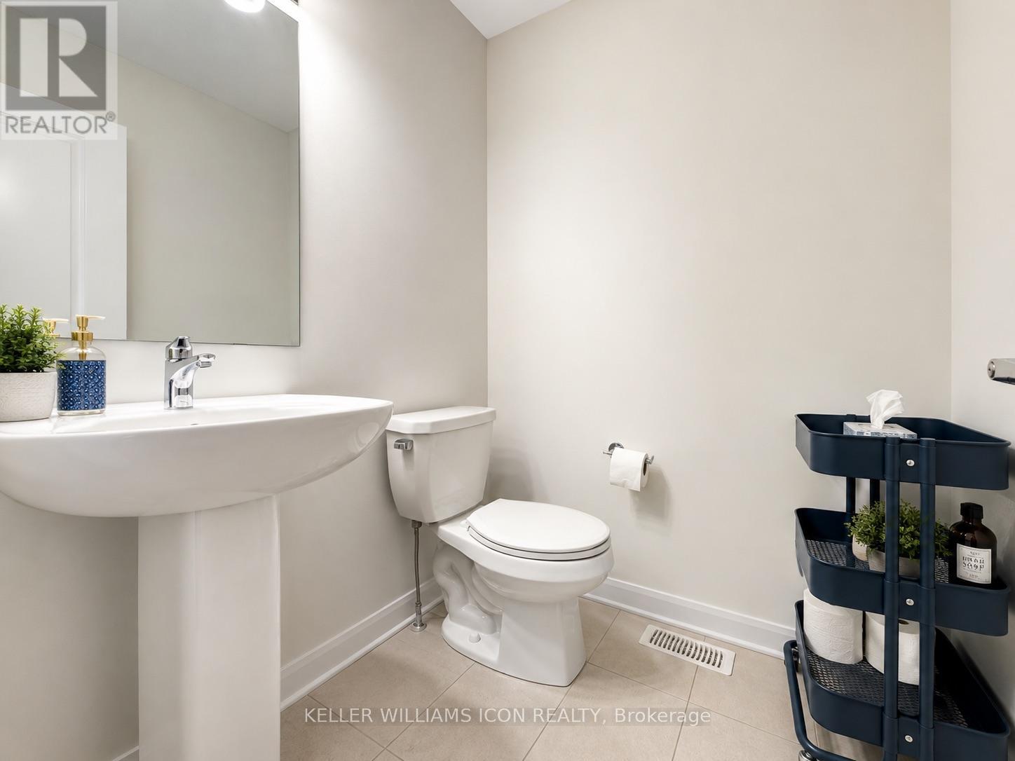 285 Elsie Macgill Walk, Ottawa, Ontario  K2W 0L2 - Photo 4 - X13572916
