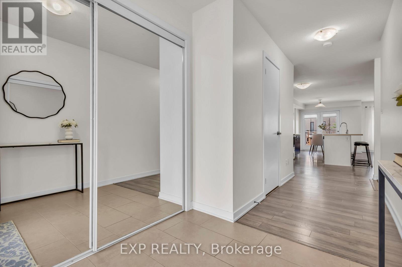 6 Sherway Street, Hamilton, Ontario  L8J 0J4 - Photo 6 - X13583392