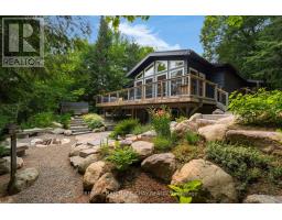 1315 WOLF CIRCLE, Algonquin Highlands, Ontario