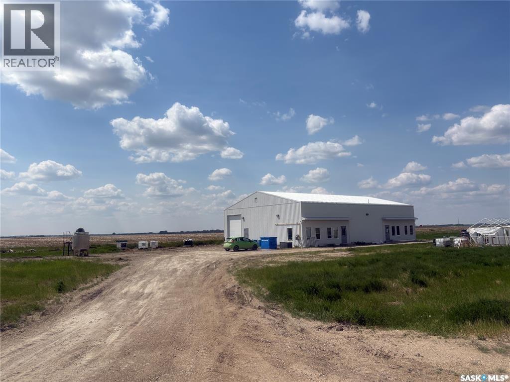 A 23 South Floral Siding, Corman Park Rm No. 344, Saskatchewan  S0K 0Y0 - Photo 3 - SK043081