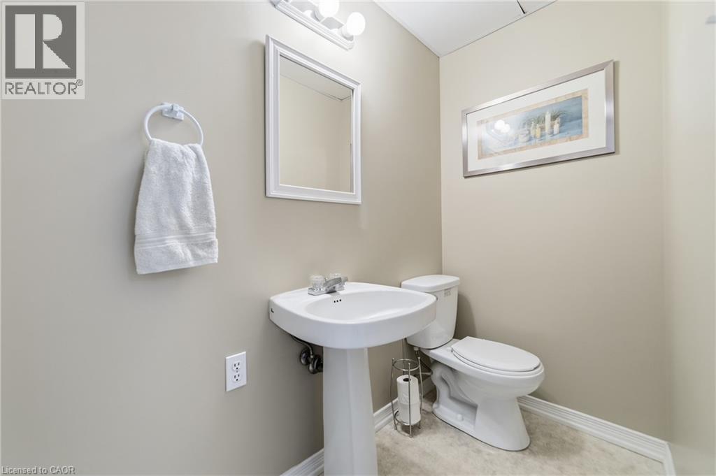 1 Banburry Crescent, Grimsby, Ontario  L3M 4R8 - Photo 23 - 40849497