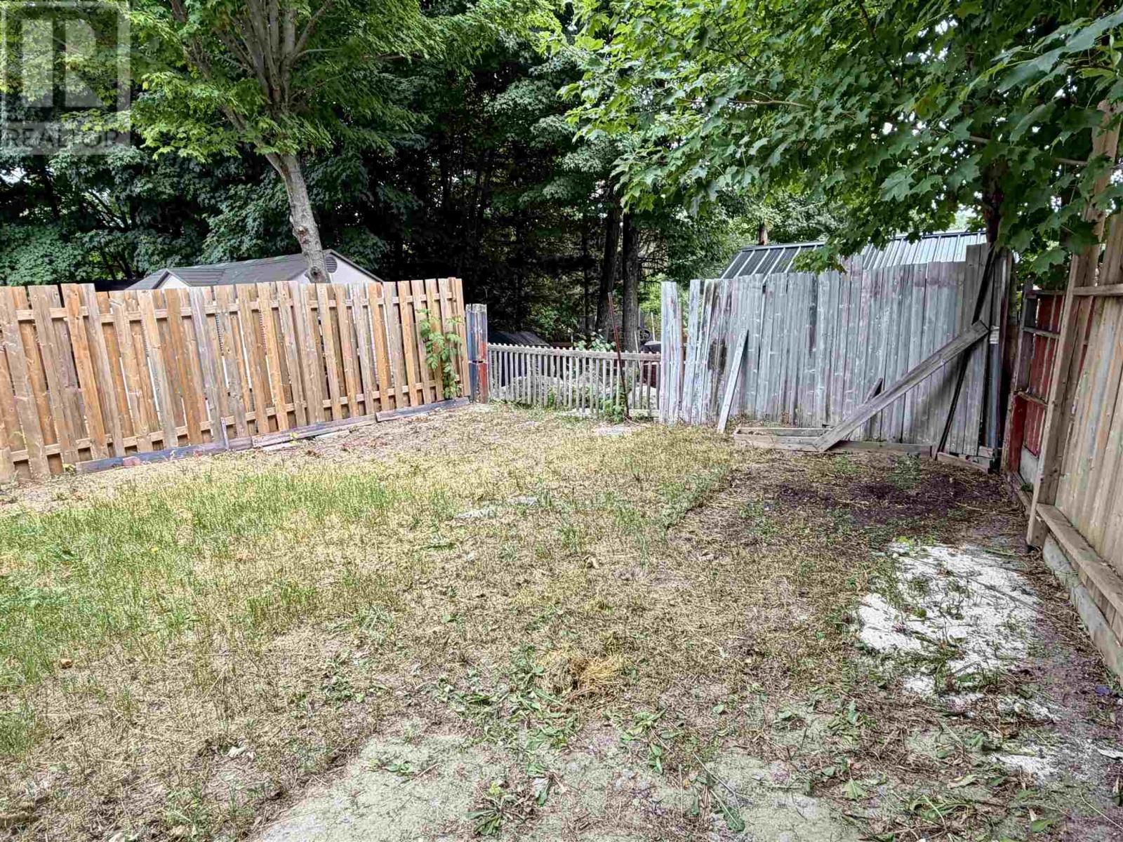 21 Laprarie Cres, Elliot Lake, Ontario  P5A 3B7 - Photo 21 - SM261905