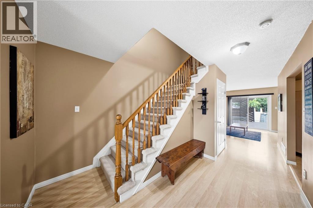 16 Scottacres Boulevard, Caledonia, Ontario  N3W 2K2 - Photo 9 - 40846708