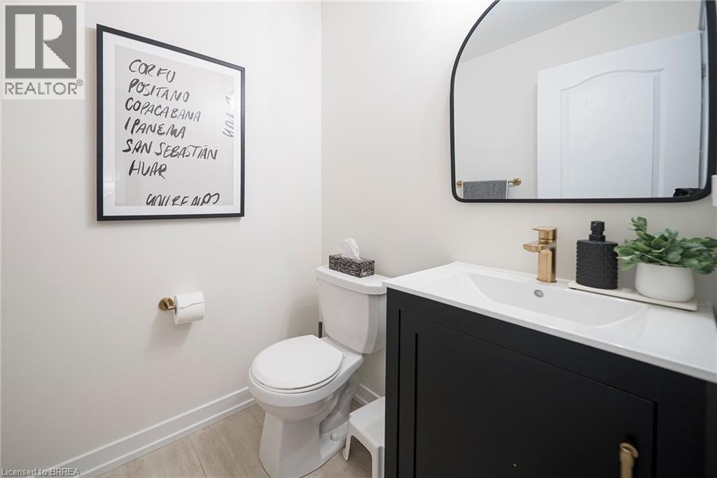 92 Bellhouse Avenue, Brantford, Ontario  N3T 0V8 - Photo 9 - 40849483