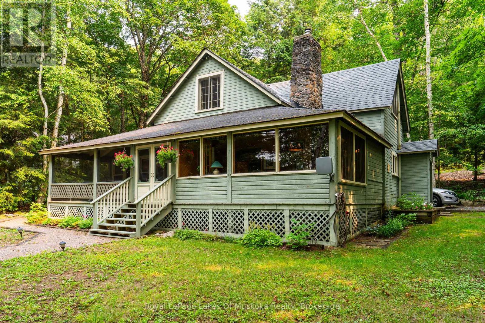 1507 Old Hwy 117 Road, Lake Of Bays, Ontario  P0B 1A0 - Photo 1 - X13583744