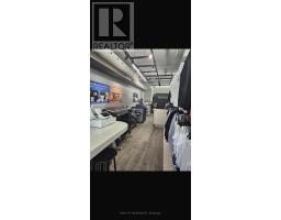 495 QUEENS STREET W, Toronto, Ontario