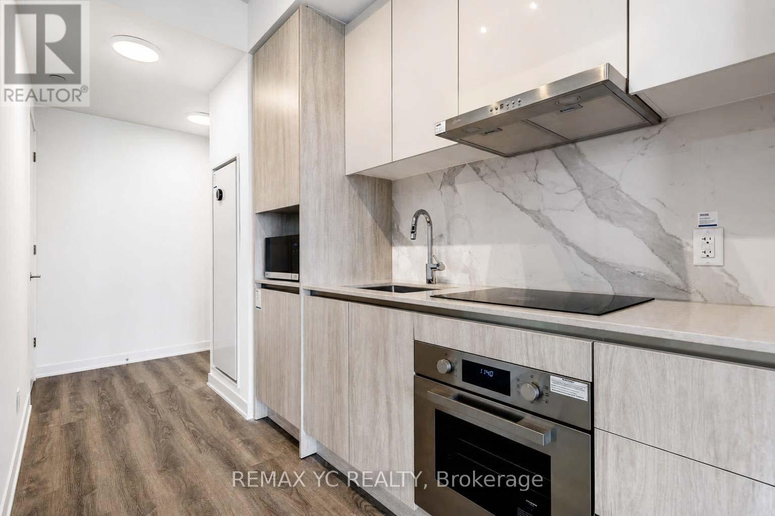 3303 - 180 Front Street E, Toronto, Ontario  M5A 0A9 - Photo 13 - C13583804
