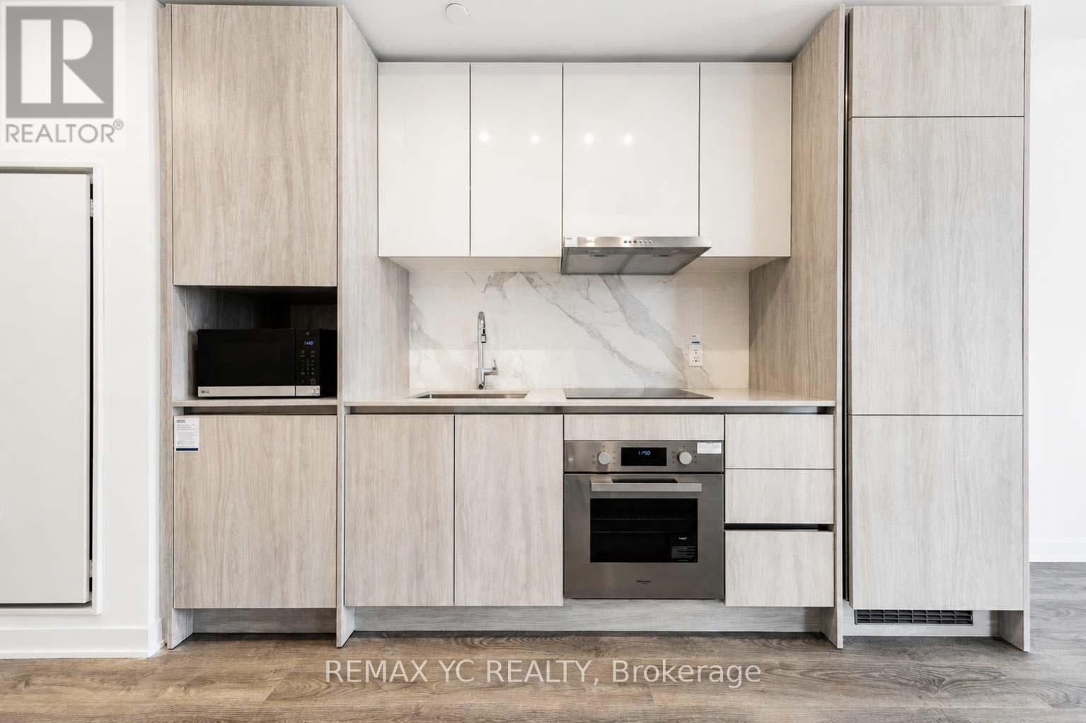3303 - 180 Front Street E, Toronto, Ontario  M5A 0A9 - Photo 14 - C13583804