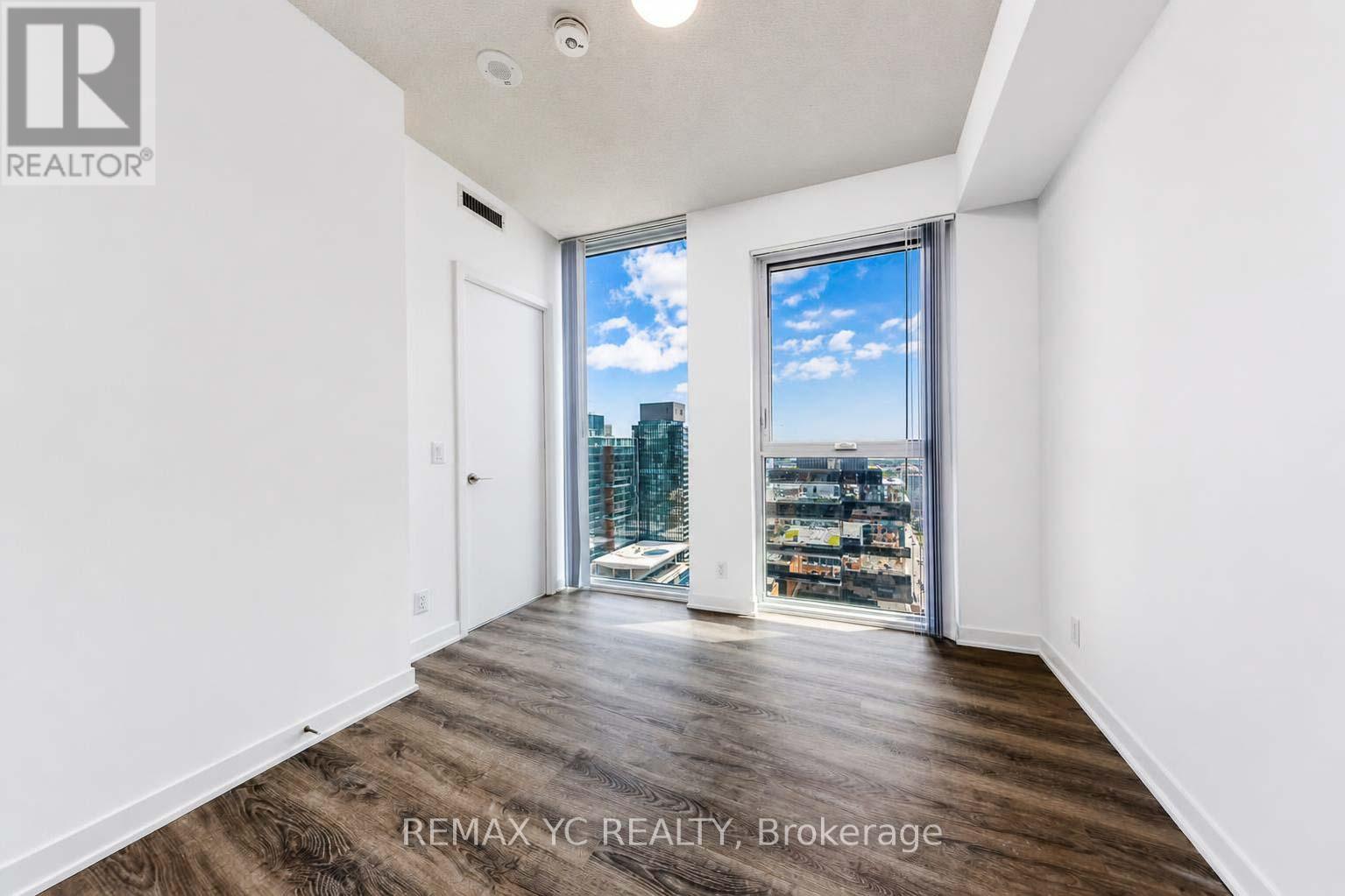 3303 - 180 Front Street E, Toronto, Ontario  M5A 0A9 - Photo 16 - C13583804