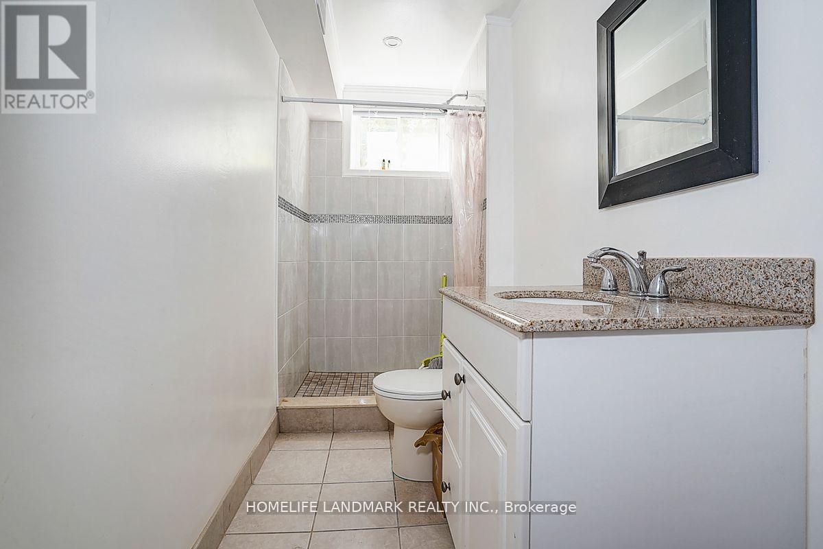 19 Stubbs Drive, Toronto, Ontario  M2L 2R2 - Photo 24 - C13583814