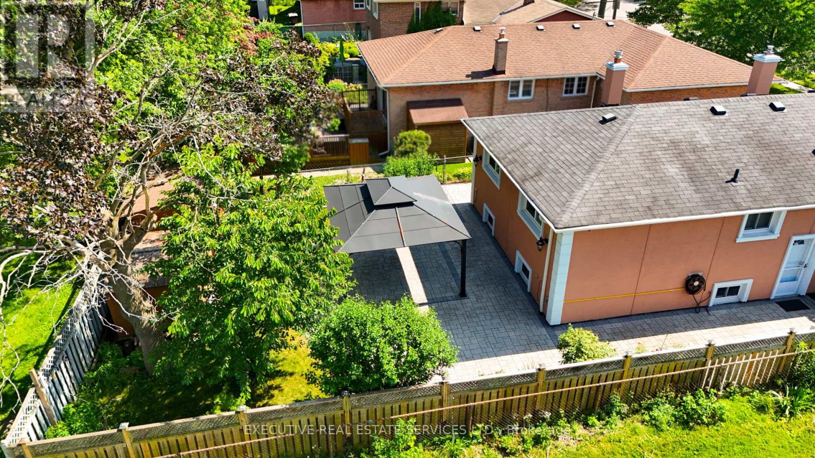 37 Ravenview Drive, Toronto, Ontario  M1E 3L9 - Photo 5 - E13583786