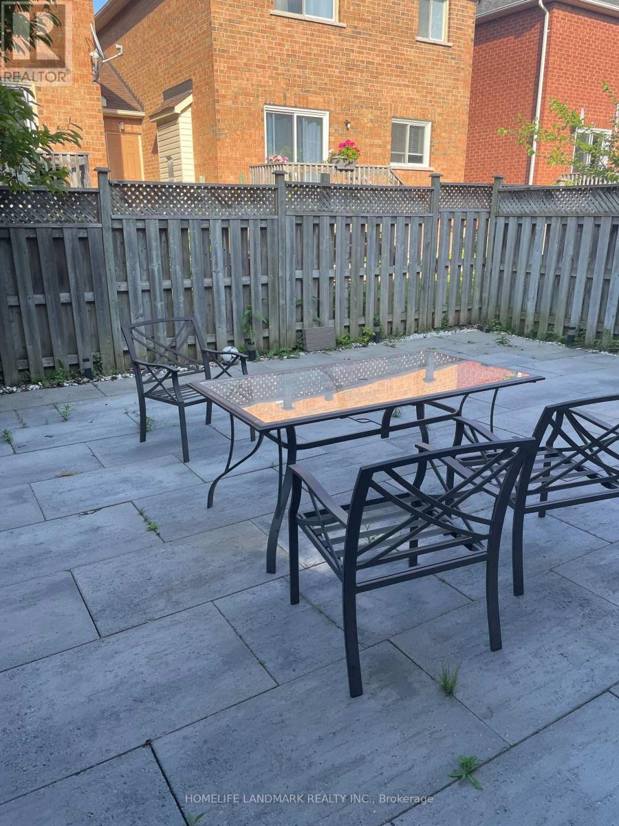 47 Waterton Crescent, Richmond Hill, Ontario  L4B 4L2 - Photo 22 - N13583780