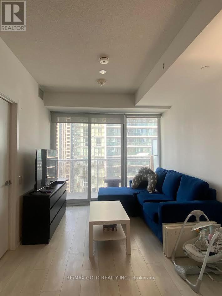 2302 - 4065 Confederation Parkway, Mississauga, Ontario  L5B 0L4 - Photo 2 - W13583756
