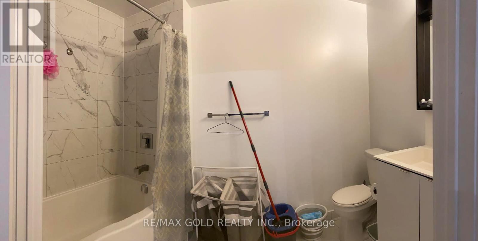 2302 - 4065 Confederation Parkway, Mississauga, Ontario  L5B 0L4 - Photo 4 - W13583756