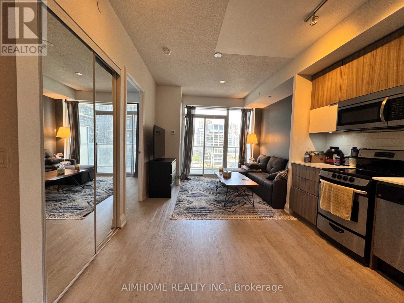 801 - 56 Annie Craig Drive, Toronto, Ontario M8V 0C5 - Photo 9 - W13583790