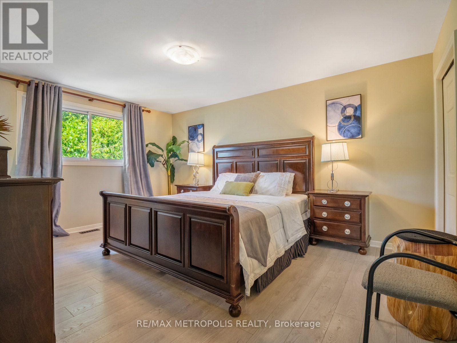 144 All Saints Crescent, Oakville, Ontario  L6J 5Y8 - Photo 24 - W13583826