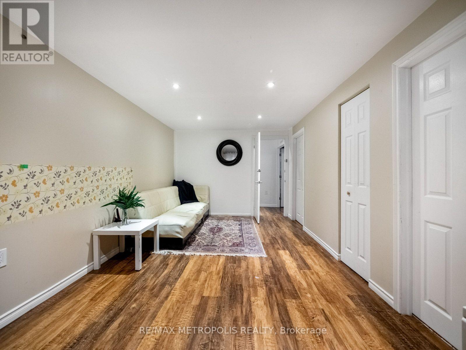 144 All Saints Crescent, Oakville, Ontario  L6J 5Y8 - Photo 38 - W13583826