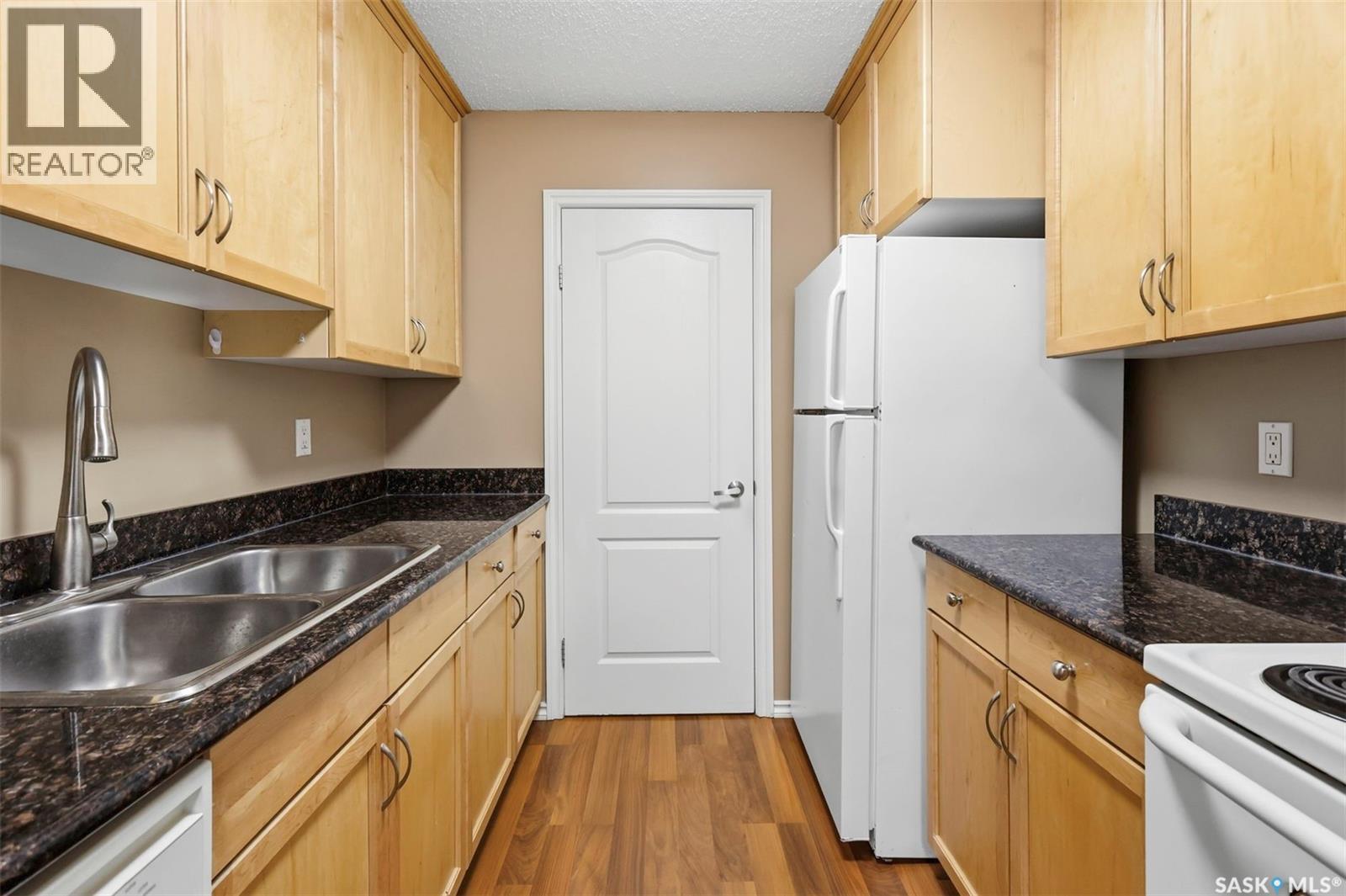 301 1121 1a Mckercher Drive, Saskatoon, Saskatchewan  S7H 5B8 - Photo 8 - SK043041