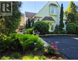 3040 FIRST Street, Burlington, Ontario