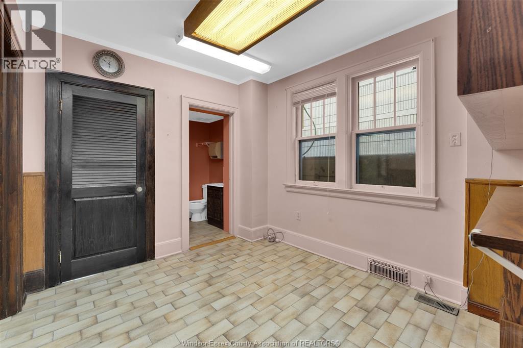 1451 Ouellette Avenue, Windsor, Ontario  N8X 1K1 - Photo 36 - 26017322