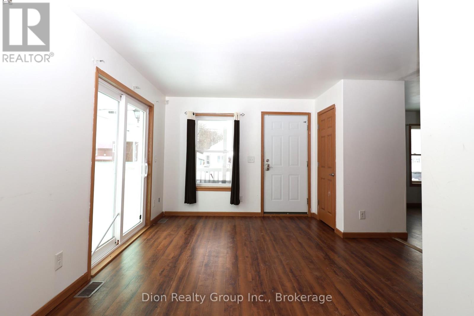 29 Allen Avenue, Kirkland Lake, Ontario  P2N 2C4 - Photo 2 - T12822704