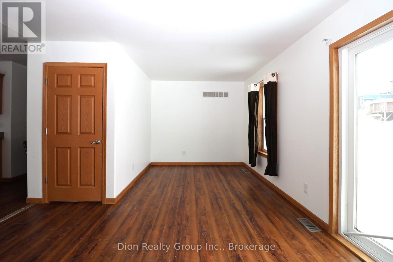 29 Allen Avenue, Kirkland Lake, Ontario  P2N 2C4 - Photo 3 - T12822704