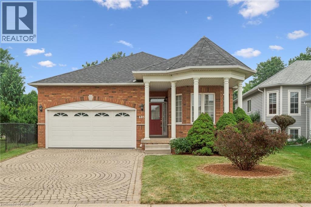 685 LANGLAW Drive, Cambridge, Ontario