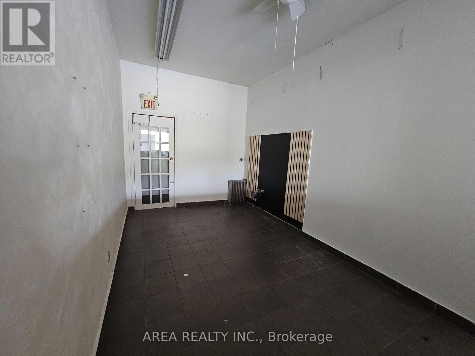 672 Sheppard Avenue W, Toronto, Ontario  M3H 2S5 - Photo 6 - C13583924