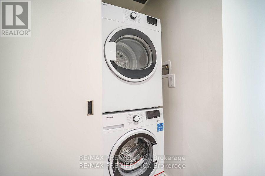 Unit # 2212 - 15 Lower Jarvis Street, Toronto, Ontario  M5E 1R7 - Photo 27 - C13583968