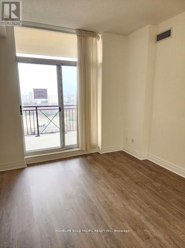 PH-2006 - 1101 LESLIE STREET - Photo 3