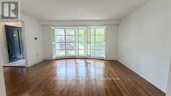 465 Hounslow Avenue, Toronto, Ontario  M2R 1H8 - Photo 7 - C13584078