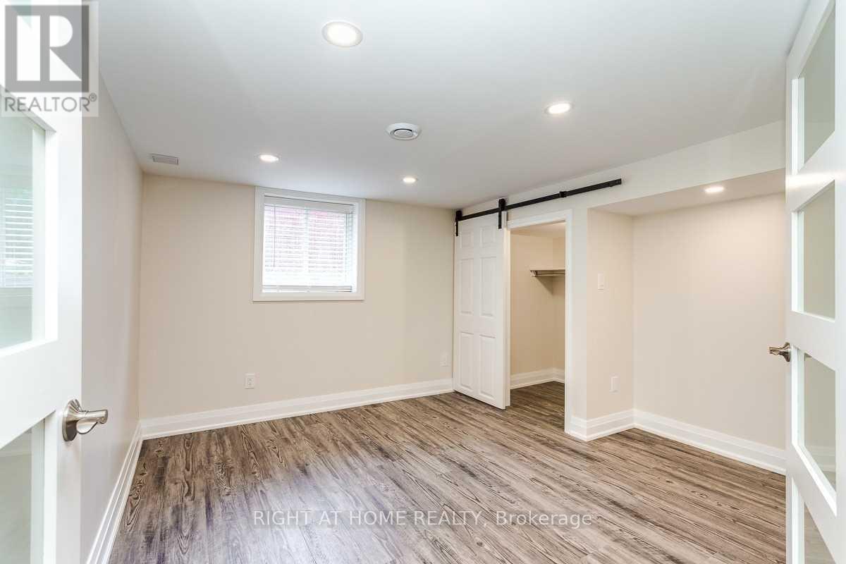 Unit C - 691 Simcoe Street N, Oshawa, Ontario  L1G 4V6 - Photo 11 - E13583874