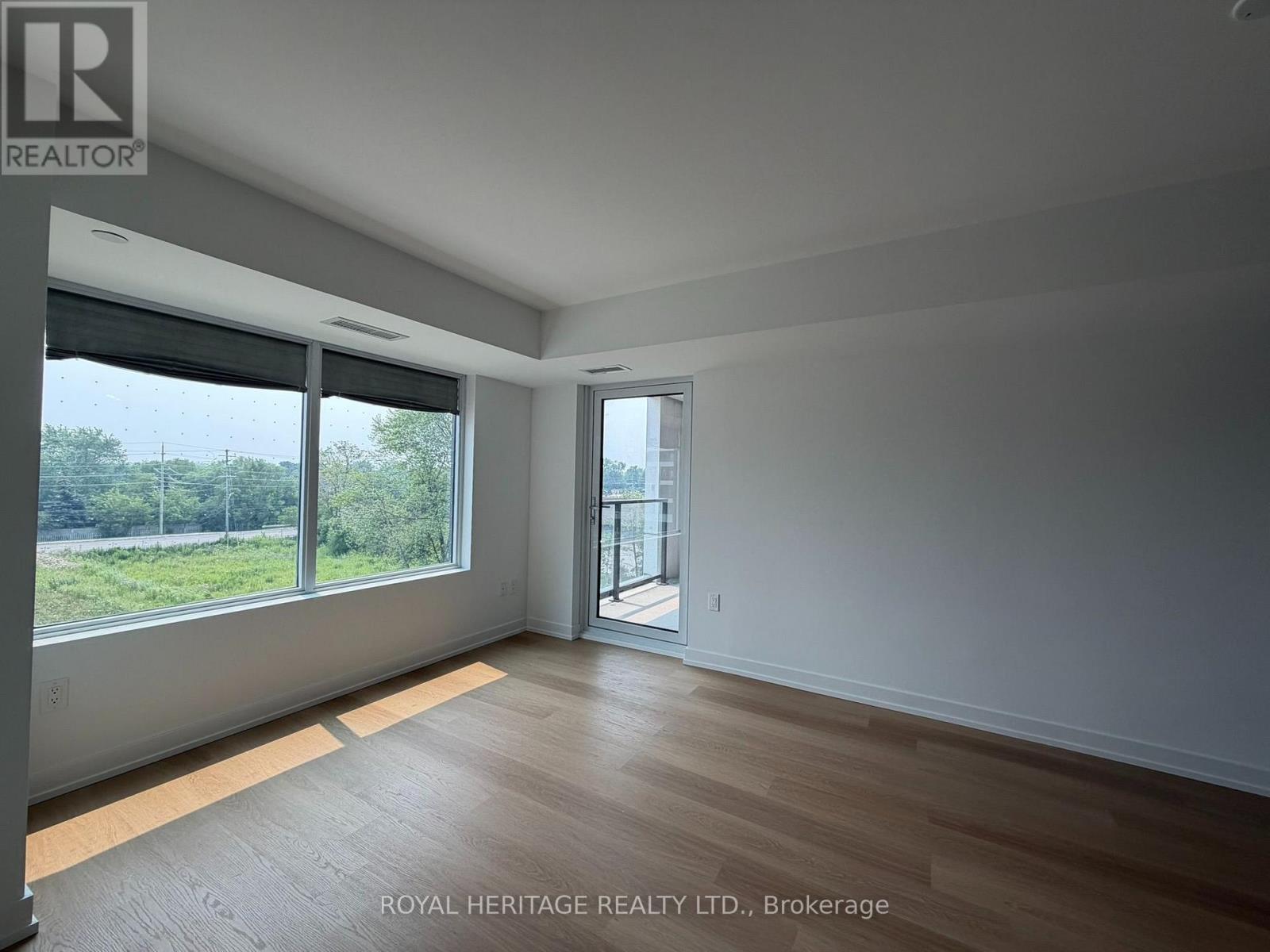 304 - 1435 Celebration Drive, Pickering, Ontario  L1W 0C4 - Photo 8 - E13584046