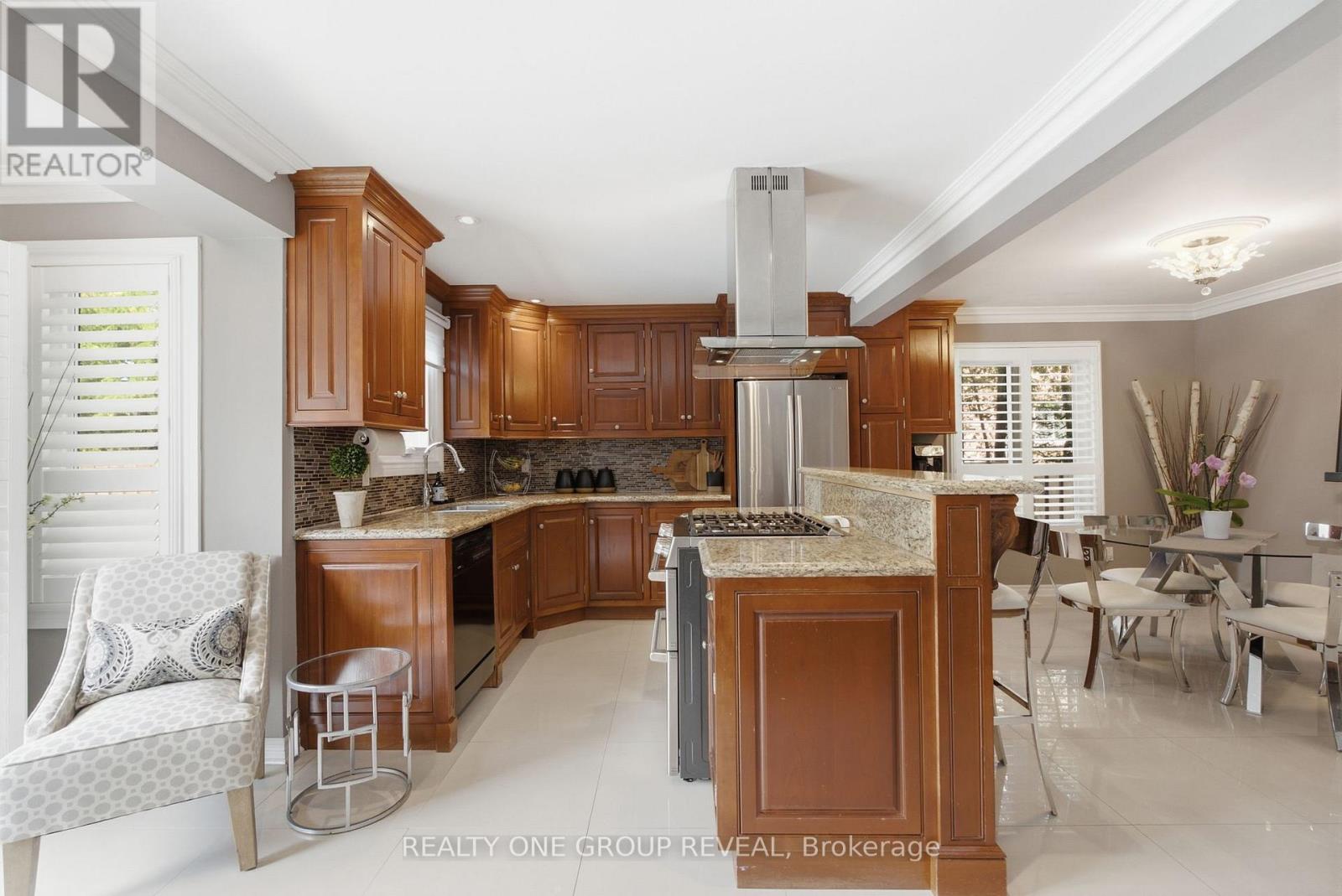 568 Rainy Day Drive, Pickering, Ontario  L1V 5Z2 - Photo 13 - E13584128